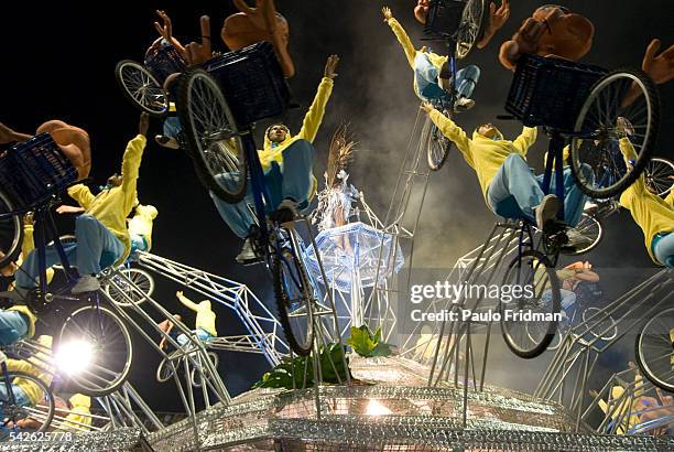 Participants on an "E.T." themed float during at Rio de Janeiro's Carnaval celebrations at the Sambodromo.