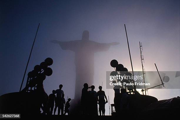 The statue of O Cristo Redentor atop the Corcovado mountain.