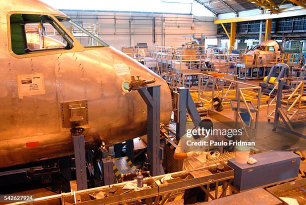 Structual Assembly 16 Embraer Structural Assembly Stock Photos, High-Res Pictures, and ...