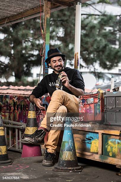 11 Brazileduardo Kobra Stock Photos, HighRes Pictures, and Images