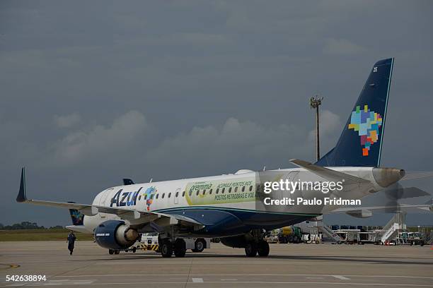Azul Linhas Aereas Brasileiras SA jets sit on the tarmac at Viracopos International Airport in Campinas, Brazil, on Wednesday, Sept. 9, 2015.