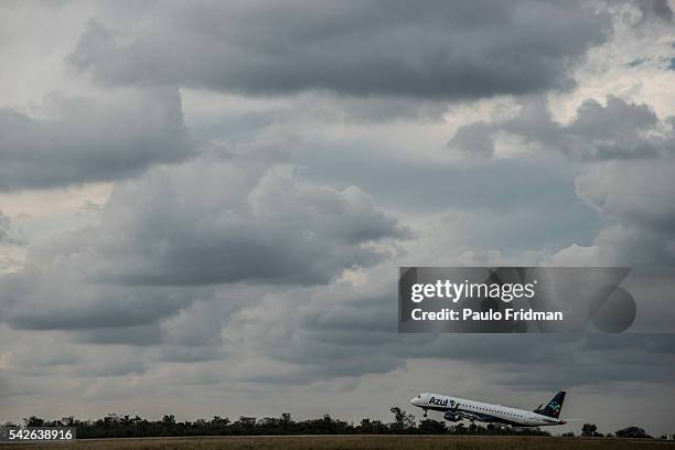 An Azul Linhas Aereas Brasileiras SA jet takes off at Viracopos International Airport in Campinas, Brazil, on Wednesday, Sept. 9, 2015.