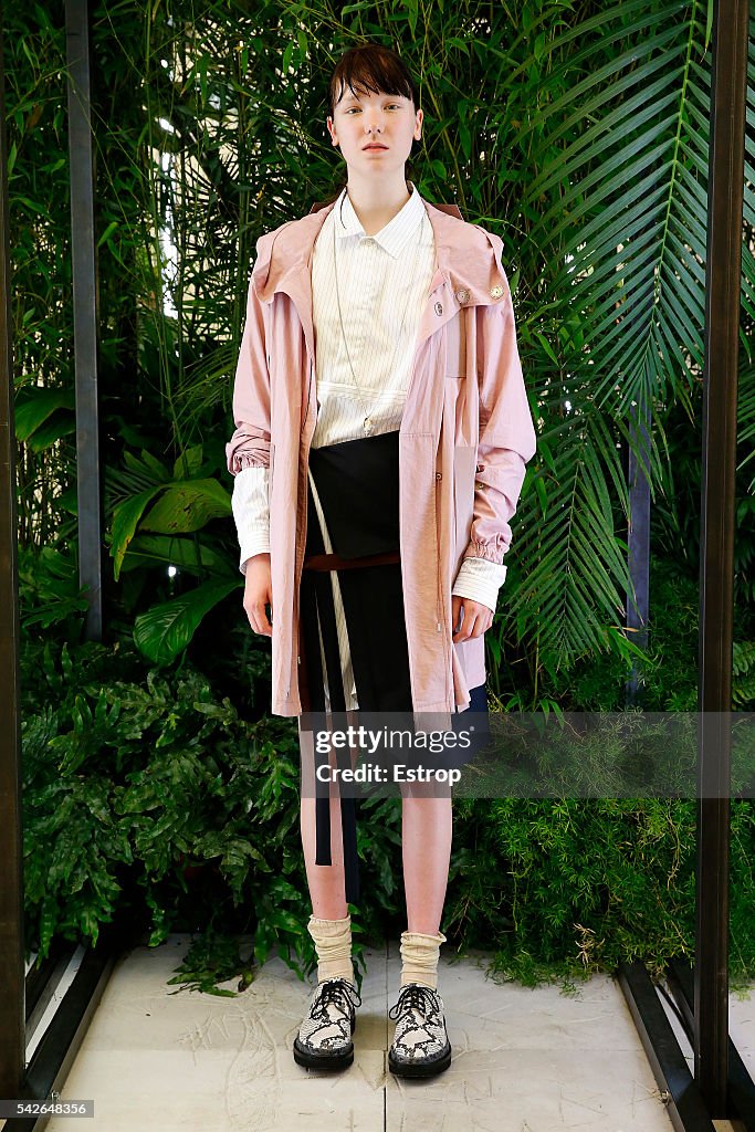 OAMC : Runway - Paris Fashion Week - Menswear Spring/Summer 2017