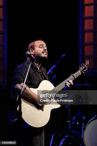 Andy McKee plays in a concert at Bourbon Street Music Hall in Sao Paulo, Brazil.