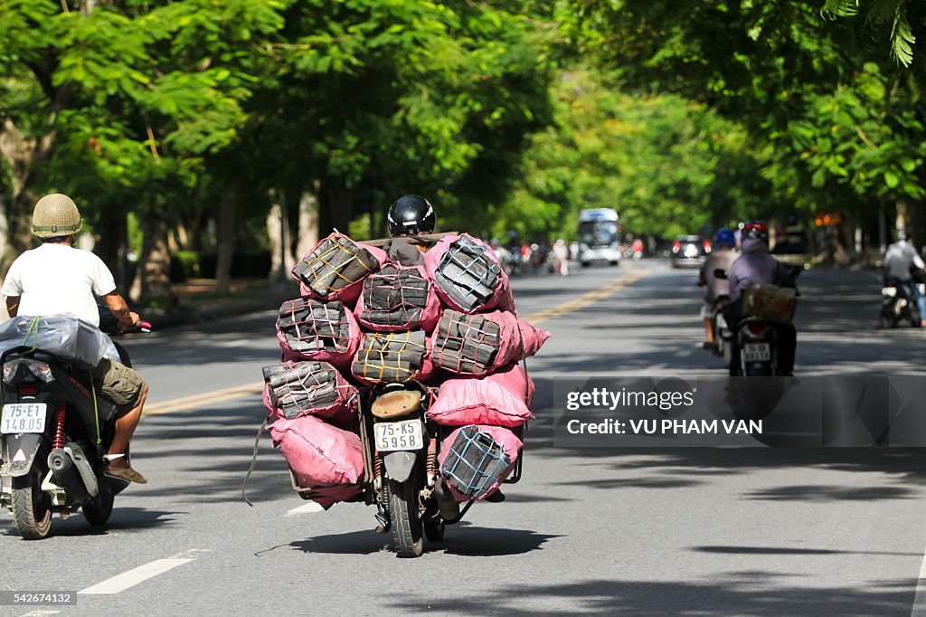 Motorcycle Overloading Overloaded Motorcycle