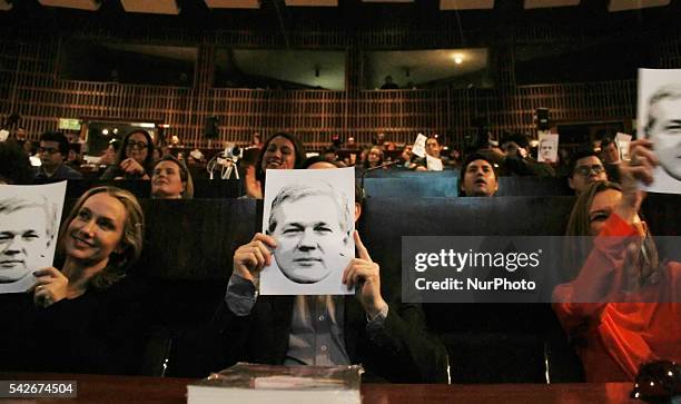 Ignacio Ramonet House 12 Ignacio Ramonet Stock Photos, High-Res Pictures, and Images - Getty ...