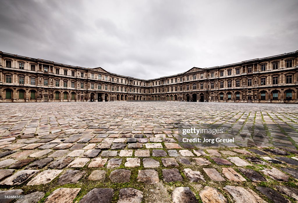 Louvre