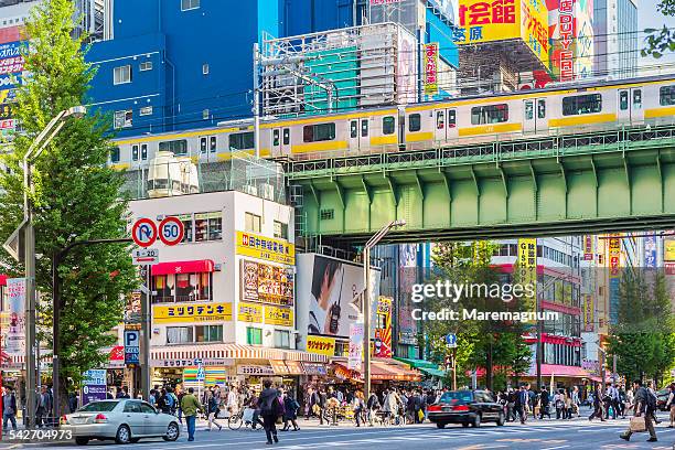 akihabara, akihabara electric town (denki-gai) - akihabara fotografías e imágenes de stock