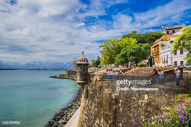old san juan, the city walls - puerto rico fotografías e imágenes de stock