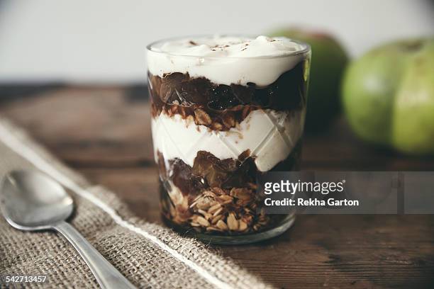 apple parfait in a glass - rekha garton stock pictures, royalty-free photos & images