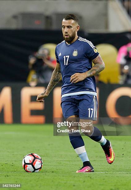 Nicolas Otamendi of Argentina dribbles during Semifinal match between Argentina and US at NRG Stadium as part of Copa America Centenario US 2016 on...