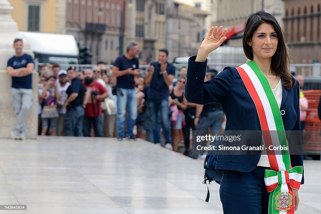 Virginia Raggi takes office as mayor of Rome