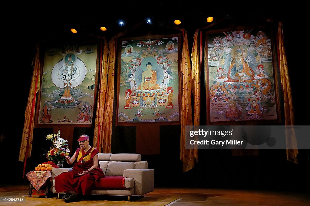 His Holiness The 14th Dalai Lama "Audience To Tibetan Community"