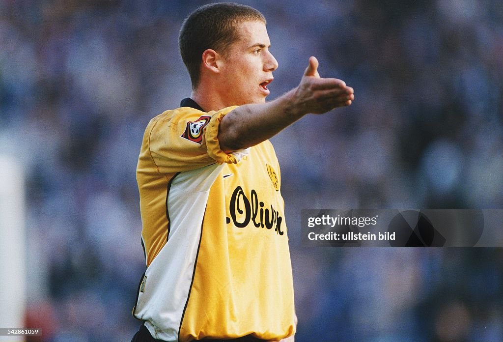 Der deutsche Fußballprofi Lars Ricken im Trikot von Borussia... News ...