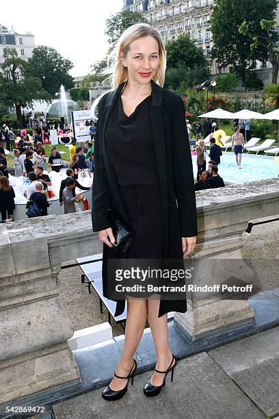 Melonie Foster Hennessy attends the Berluti Menswear Spring/Summer 2017 show as part of Paris Fashion Week on June 24, 2016 in Paris, France.