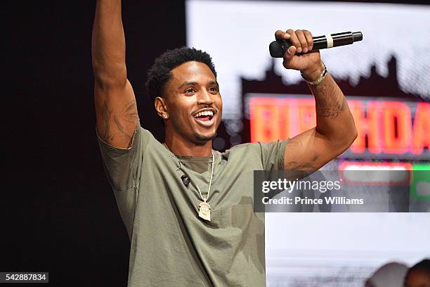Trey Songz performs at Birthday Bash ATL The Heavyweights of HIP HOP Live in Concert at Philips Arena on June 18, 2016 in Atlanta, Georgia.