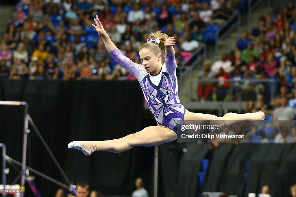 Ragan Smith competes in the floor exercise during day one of the 2016 ...