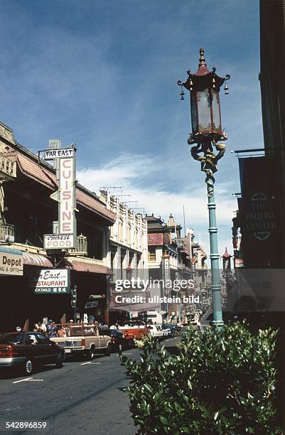 Chinatown ist nicht nur das sehenswerteste Chinaviertel der nicht asiatischen Welt, sondern hier leben auch die meisten Chinesen außerhalb Asiens....