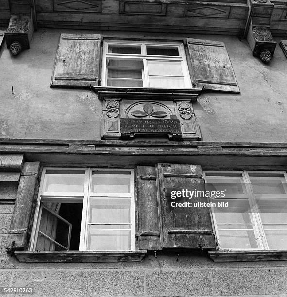 Detail am Fachwerkhaus Haus Kleeblatt in Biberach an der Riss; Patrizierhaus 1454 von Martin Weißhaupt erbautAussenansicht 1956Foto: Fritz Eschen