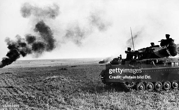 Battle Of Steppes Fotograf as E Im genes De Stock Getty Images battle-of-steppes-fotograf-as-e-im-genes-de-stock-getty-images