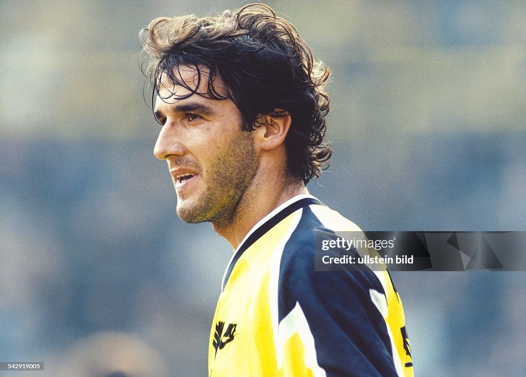 Karlheinz Riedle, Fußballspieler von Borussia Dortmund. Undatiertes ...