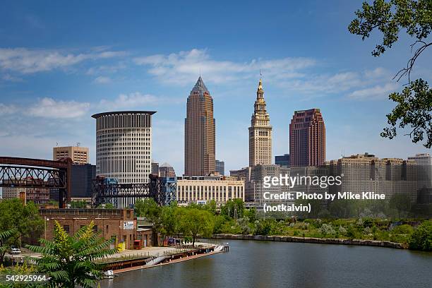 cleveland - southern view - cleveland ohio stock pictures, royalty-free photos & images