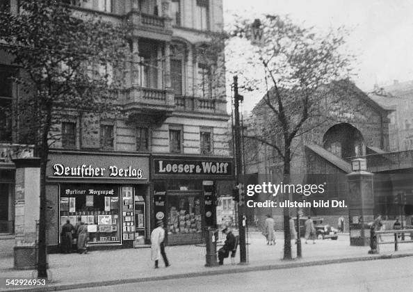 Ullstein Filialen - Deutscher Verlag in der Bülowstraße in Berlin - undatiert Ullstein Filialen - Deutscher Verlag in der Bülowstraße in Berlin - undatiert