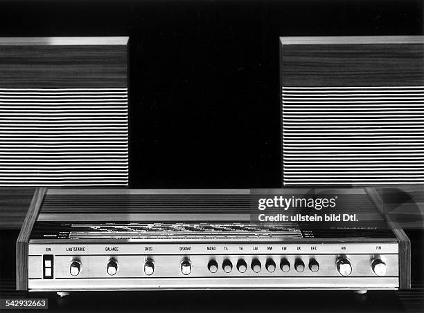 Stereo 4000 Radiogerät von Schaub-Lorenz mit einer Bauhöhe von 8 Zentimeter- 1967