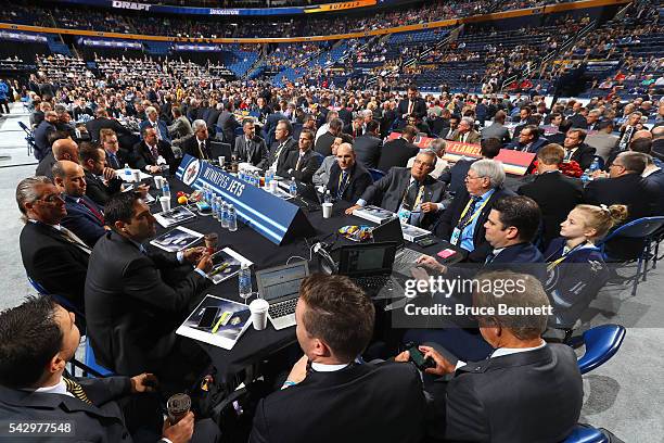 General view of the draft table for the Winnepeg Jets during the 2016 NHL Draft on June 25, 2016 in Buffalo, New York.