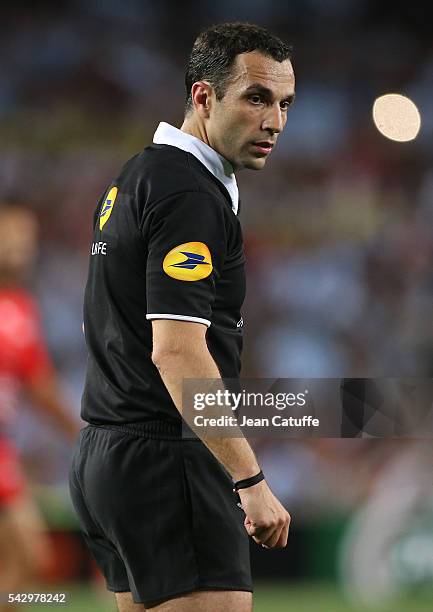 Referee Mathieu Raynal looks on during the Final Top 14 between Toulon and Racing 92 at Camp Nou on June 24, 2016 in Barcelona, Spain.