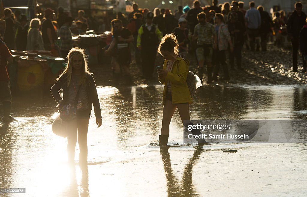 Glastonbury Festival 2016 - Day 2