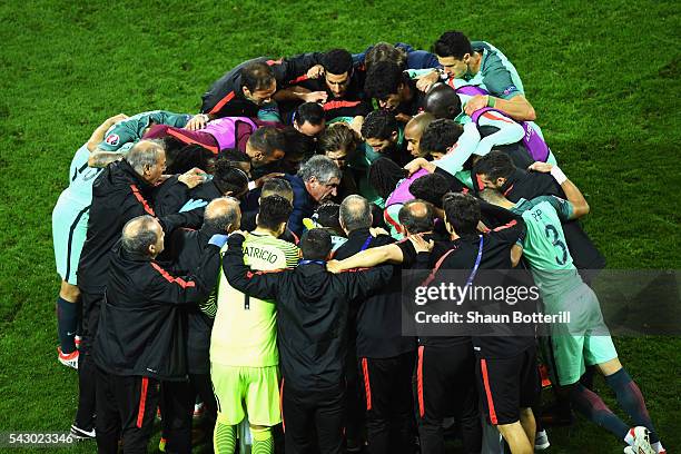 Fernando Santos manager of Portugal instructs players before the extra time during the UEFA EURO 2016 round of 16 match between Croatia and Portugal...