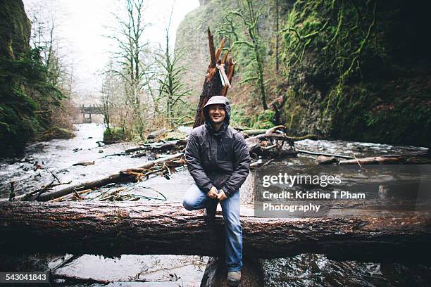 oneonta falls hike - oneonta gorge stock pictures, royalty-free photos & images