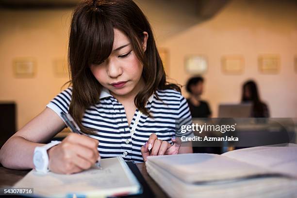 Trailing Writing Writing Trailing Photos and Premium High Res Pictures - Getty Images