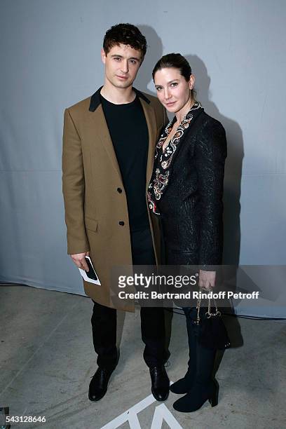 Son of Jeremy Irons, Max Irons and his companion Sophie Pera attend the Lanvin Menswear Spring/Summer 2017 show as part of Paris Fashion Week on June...