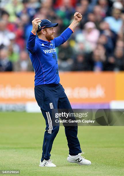 Jonathan Bairstow of England celebrates catching out Farveez Maharoof of Sri Lanka during the 3rd ODI Royal London One Day International match...