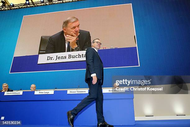Clemens Toennies, chairman of the board enters the stage after being voted during the FC Schalke 04 general assembly at Veltins Arena on June 26,...