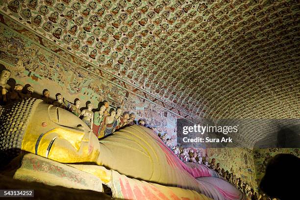 mogao caves, dunhuang, china - mogao caves stock-fotos und bilder