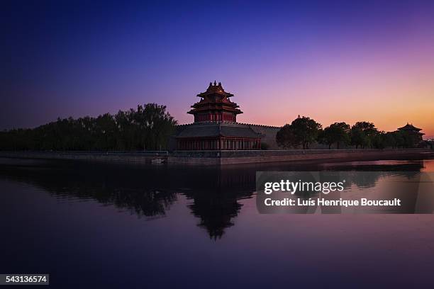 forbidden city & sunset - pequim stockfoto's en -beelden