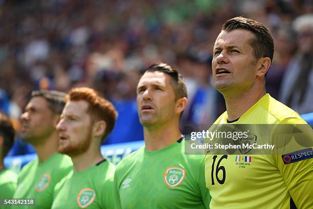 Lyon , France - 26 June 2016; The Republic of Ireland bench, from right, Shay Given, Robbie Keane and Stephen Quinn during the UEFA Euro 2016 Round...