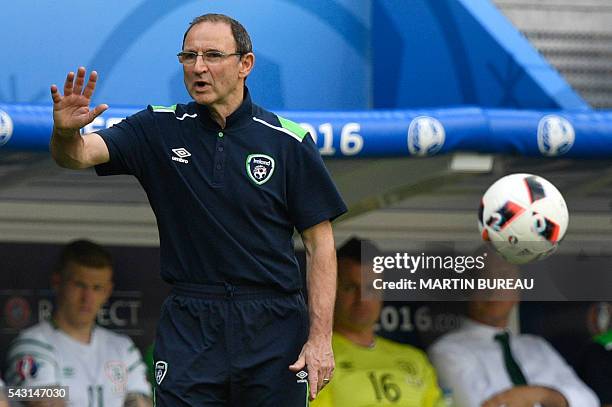 Ireland's coach Martin O'Neill gestures during the Euro 2016 round of 16 football match between France and Republic of Ireland at the Parc Olympique...