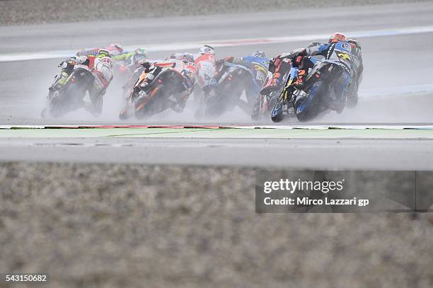 Lap Corner Photos and Premium High Res Pictures - Getty Images