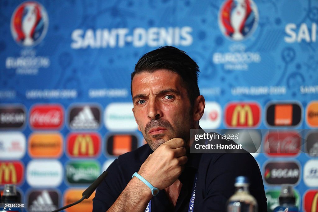 Euro 2016 - Italy Press Conference