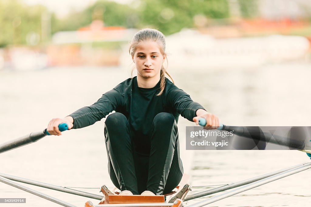 Single Scull Rowing High-Res Stock Photo - Getty Images