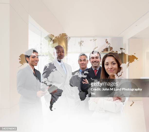 doctor and business people standing behind world map in office - clinton global initiative addresses issues of worldwide concern stockfoto's en -beelden