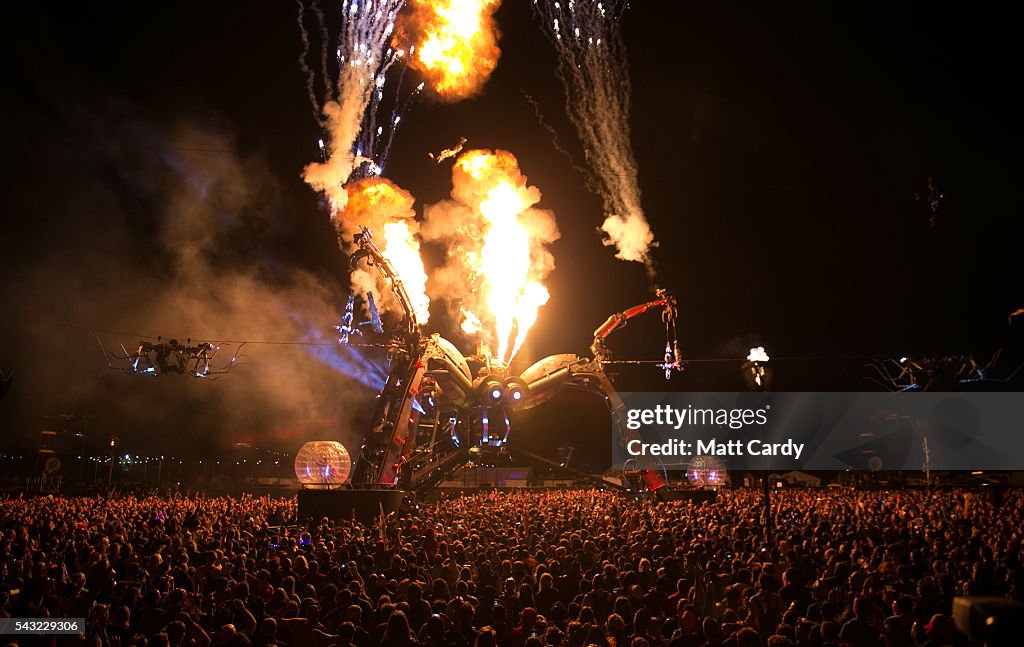 Glastonbury Festival 2016 - Day 3