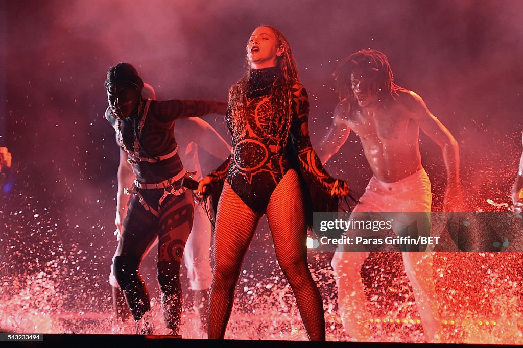 2016 BET Awards - 2016 BET Awards - Show