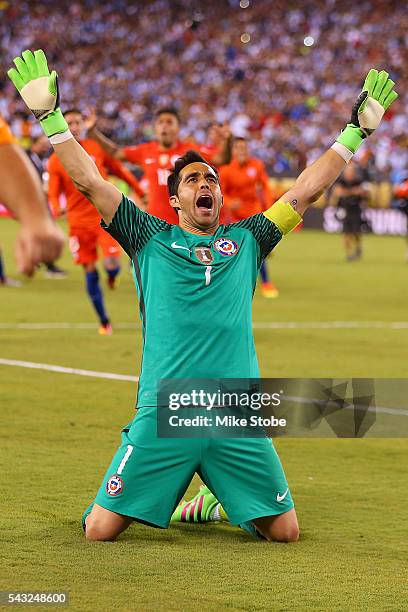 Claudio Bravo of Chile celebrates after defeating the Argentina to win the Copa America Centenario Championship match at MetLife Stadium on June 26,...