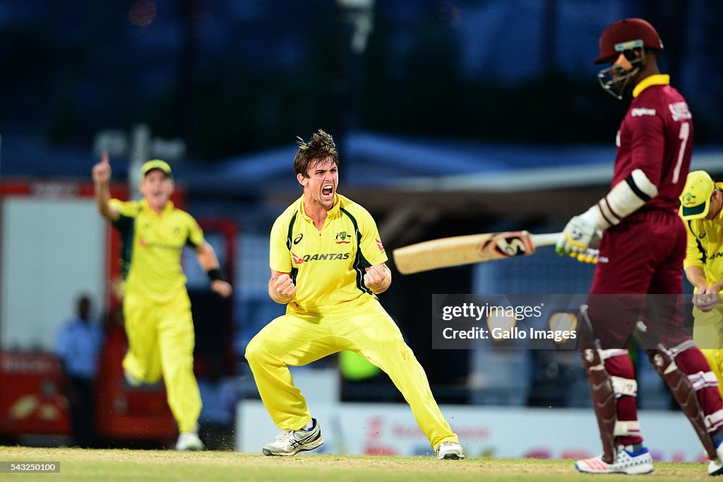 Triangular Series Final: West Indies v Australia