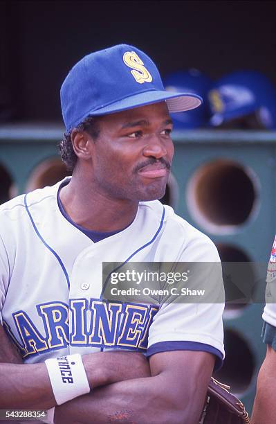 Harold Reynolds of the Seattle Mariners circa 1988 pre game against The California Angels at the Big A in Anaheim, California.